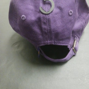 Lakers strap back