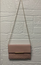 Load image into Gallery viewer, Urban Expression: Clutch Mauve Pink