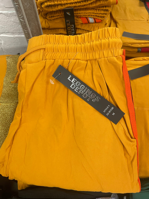 Women's side stripped relaxed fit joggers