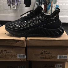 Load image into Gallery viewer, Women’s Jewel Low Top Sneakers